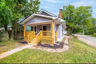 1398 Manchester Ave, Columbus, OH 43211 - Photo 2