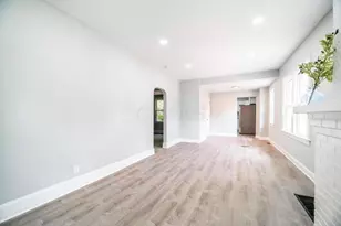 1398 Manchester Ave, Columbus, OH 43211 - Photo 10