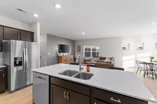 489 Helena Dr, Plain City, OH 43064 - Photo 12