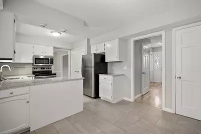 7641 Old Foxe Court, Columbus, OH 43235 - Photo 14