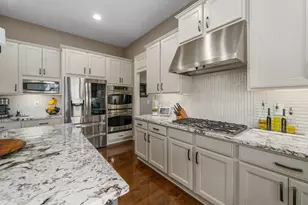 4415 Hickory Rock Dr, Powell, OH 43065 - Photo 12