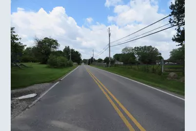 7945 Blacks Road SW, Pataskala, OH 43062 - Photo 2