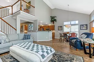 5861 Platinum Dr, Grove City, OH 43123 - Photo 8