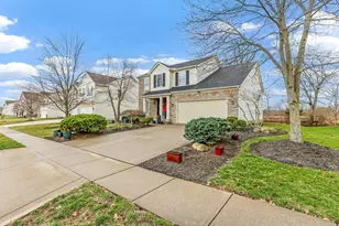 5861 Platinum Dr, Grove City, OH 43123 - Photo 4