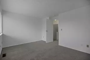 1022 Galliton Ct, Columbus, OH 43220 - Photo 18