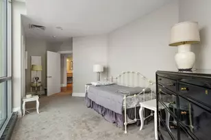 1 Miranova Pl, Columbus, OH 43215 - Photo 36