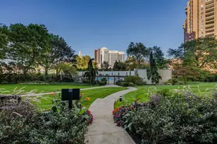 1 Miranova Pl, Columbus, OH 43215 - Photo 44