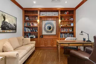 1 Miranova Pl, Columbus, OH 43215 - Photo 8