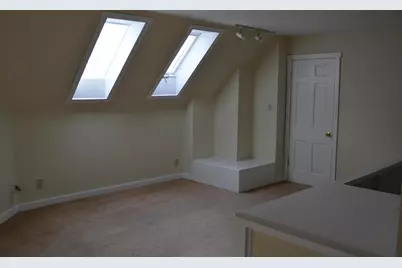 1353 Highland Street #D, Columbus, OH 43201 - Photo 4