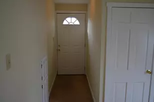 1353 Highland St, Columbus, OH 43201 - Photo 2