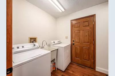 2295 Olmstead Road, West Jefferson, OH 43162 - Photo 16