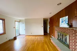 5352 Hazelwood Rd, Columbus, OH 43229 - Photo 6