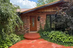 12580 Robins Rd, Westerville, OH 43082 - Photo 2