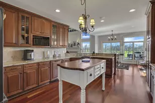 4607 Hirth Hill Rd E, Grove City, OH 43123 - Photo 6