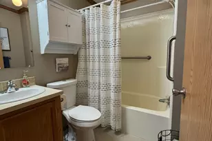 1100 Thornwood Dr SW, Heath, OH 43056 - Photo 22