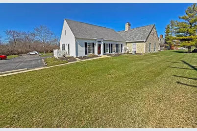 2480 Swan Drive, Grove City, OH 43123 - Photo 2