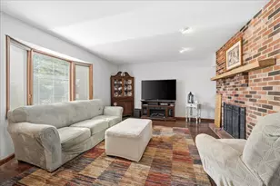 300 Wedgewood Ct, Circleville, OH 43113 - Photo 6