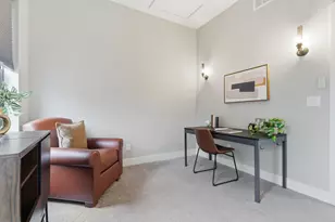 251 E 3rd Ave, Columbus, OH 43201 - Photo 42