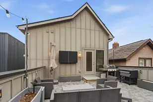 251 E 3rd Ave, Columbus, OH 43201 - Photo 46