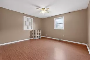 396 Pasadena Ave, Columbus, OH 43228 - Photo 10