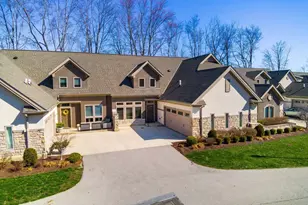 686 Fairway Blvd, Columbus, OH 43213 - Photo 2