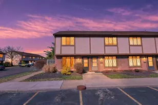 5562 Cartwright Ln, Columbus, OH 43231 - Photo 1