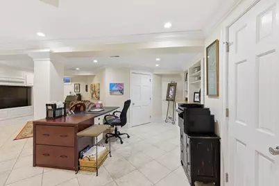 2242 Atlee Court #5, Columbus, OH 43220 - Photo 32