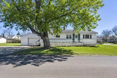 68 W Kanawha Avenue, Columbus, OH 43214 - Photo 2