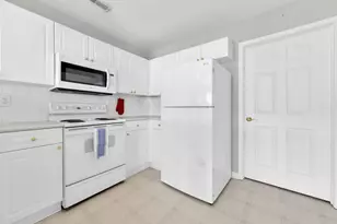 7858 Meadowlark Ln N, Reynoldsburg, OH 43068 - Photo 10