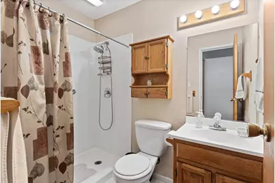 3060 Wessex Court, Columbus, OH 43232 - Photo 24