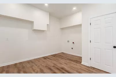 865 Old Leonard Avenue, Columbus, OH 43203 - Photo 14