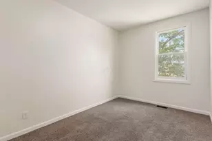 865 Old Leonard Ave, Columbus, OH 43203 - Photo 22