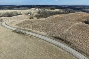 6040 Pinecrest Dr, Zanesville, OH 43701 - Photo 40