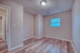 2735 Joyce Ave, Columbus, OH 43211 - Photo 6