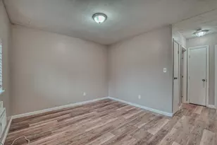 2735 Joyce Ave, Columbus, OH 43211 - Photo 2