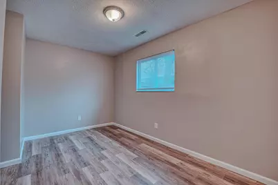 2735 Joyce Avenue #D, Columbus, OH 43211 - Photo 8