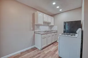 2735 Joyce Ave, Columbus, OH 43211 - Photo 6