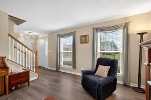 1121 Whitetail Dr, Fairborn, OH 45324 - Photo 10