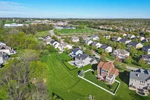 3311 McCammon Estates Dr, Lewis Center, OH 43035 - Photo 10