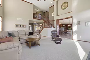 8921 Laurel Way, Pickerington, OH 43147 - Photo 10