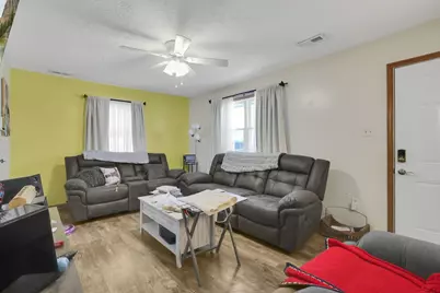 4623 Langley Avenue, Columbus, OH 43213 - Photo 4