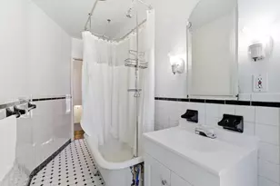 210 E Blake Ave, Columbus, OH 43202 - Photo 40