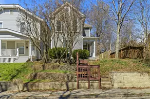 210 E Blake Ave, Columbus, OH 43202 - Photo 4