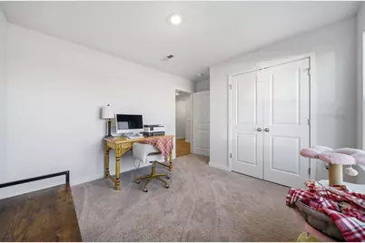 3057 Lamptonridge Drive, Columbus, OH 43232 - Photo 32