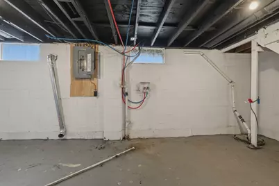 1642 Marina Drive, Columbus, OH 43219 - Photo 32