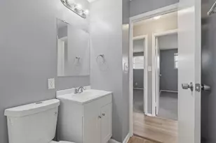 1642 Marina Dr, Columbus, OH 43219 - Photo 28