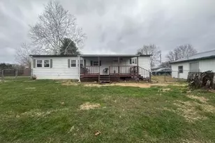 915 Charles St, Logan, OH 43138 - Photo 26