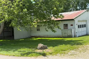 915 Charles St, Logan, OH 43138 - Photo 24