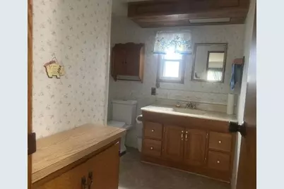 915 Charles Street, Logan, OH 43138 - Photo 16