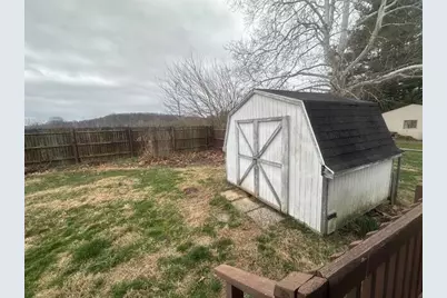 915 Charles Street, Logan, OH 43138 - Photo 22